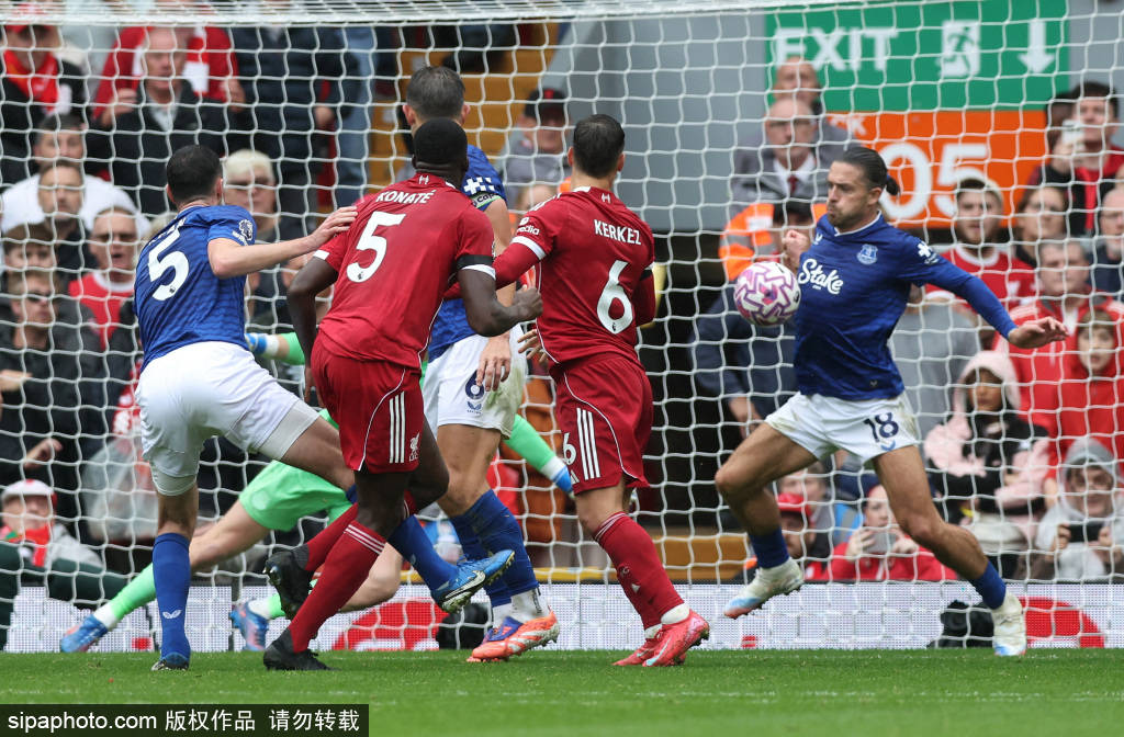 法鹰名宿谈埃基蒂克：利物浦签了好球员，法兰克福获得了丰厚收入